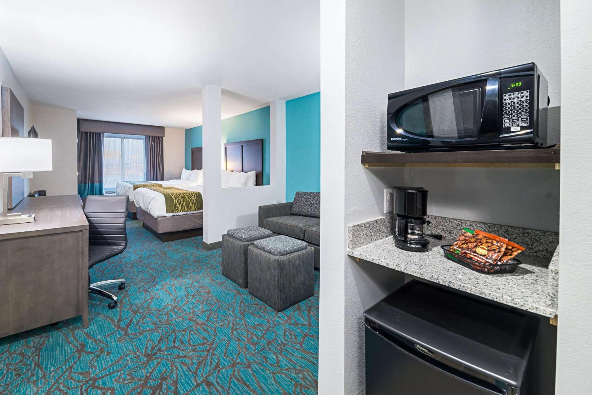 Comfort Inn & Suites Oklahoma City Near Bricktown Extérieur photo