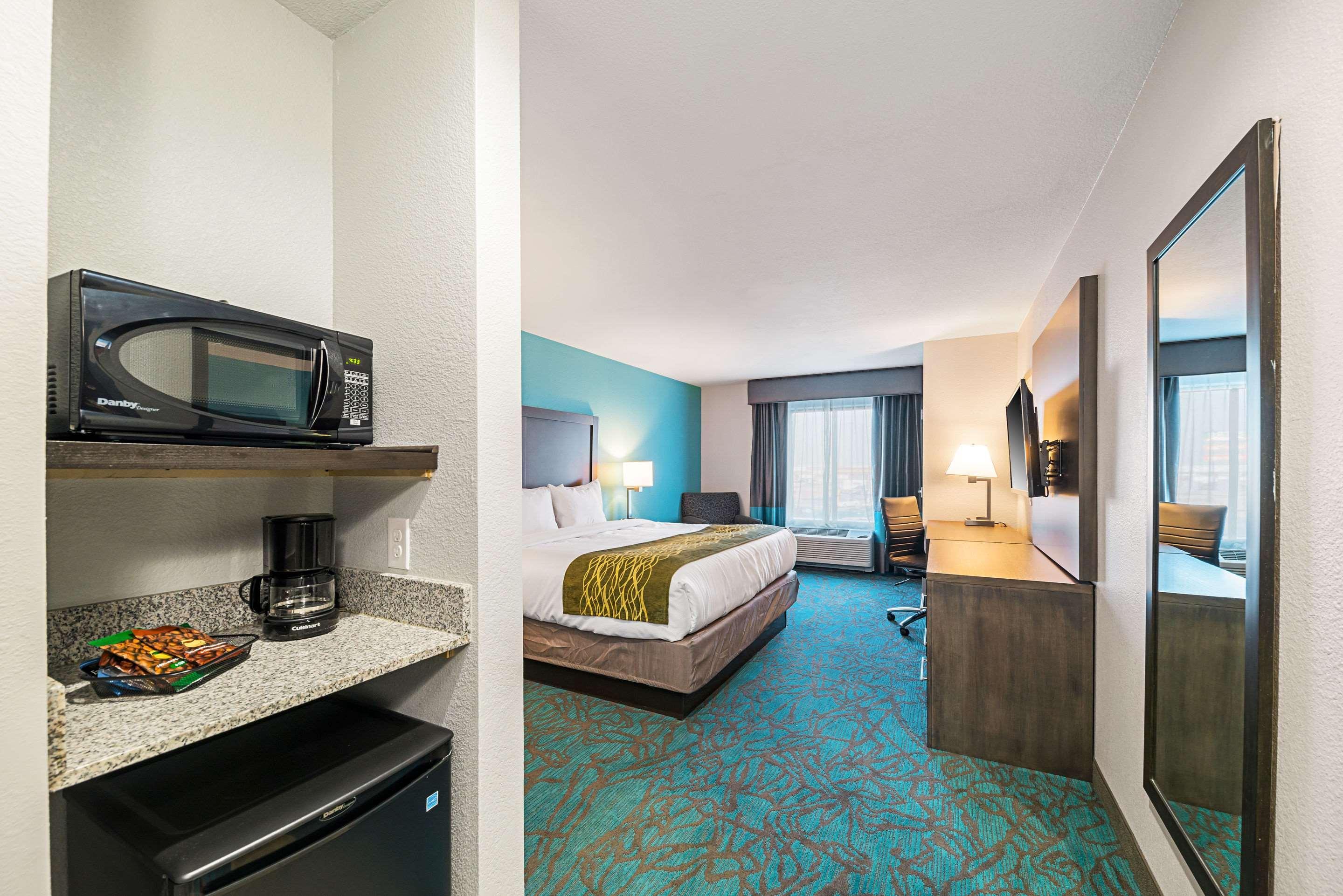 Comfort Inn & Suites Oklahoma City Near Bricktown Extérieur photo